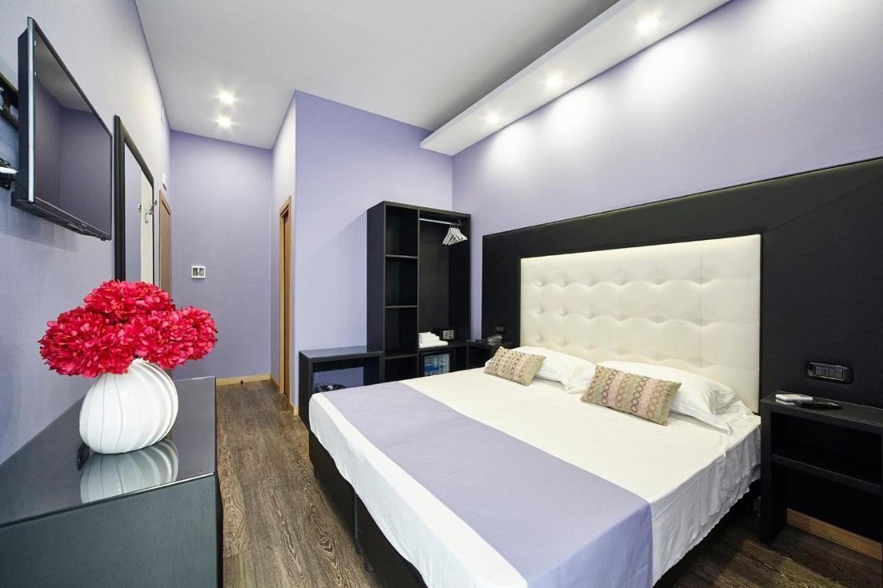 Sweet Central Hotel Caserta Bagian luar foto